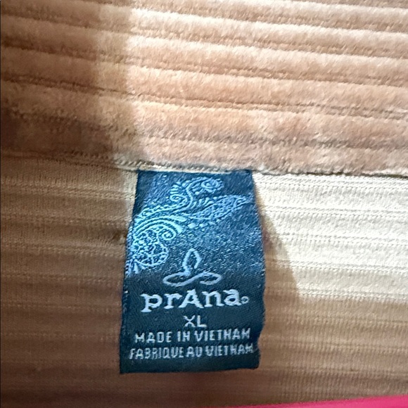 Prana Brown Half-Zip Crop Top - Picture 2 of 9